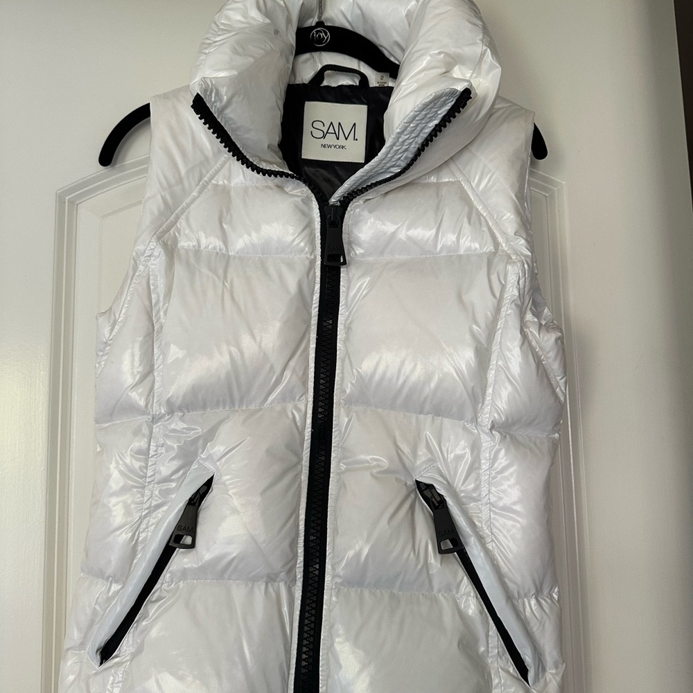 SAM. Women's Glossy White Puffer Vest